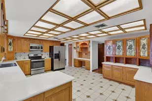 350 Harbor Passage, Clearwater Beach, FL 33767 - Photo 35