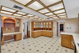 350 Harbor Passage, Clearwater Beach, FL 33767 - Photo 35