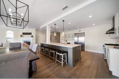 8685 E Bay Drive, Treasure Island, FL 33706 - Photo 11