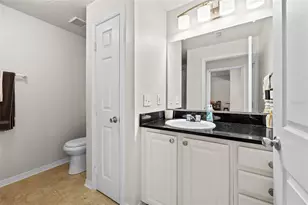 501 Knights Run Ave, Tampa, FL 33602 - Photo 17