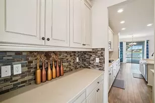 19209 Long Lake Ranch Blvd, Lutz, FL 33558 - Photo 7