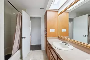 17922 Clear Lake Dr, Lutz, FL 33548 - Photo 45