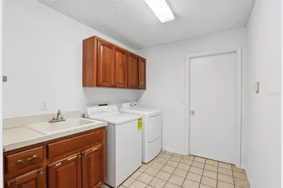 17922 Clear Lake Drive, Lutz, FL 33548 - Photo 41