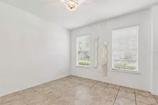 6105 Merrifield Dr, Zephyrhills, FL 33541 - Photo 19