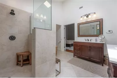 14204 Ashburn Place, Tampa, FL 33624 - Photo 23