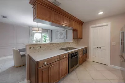 14204 Ashburn Place, Tampa, FL 33624 - Photo 11