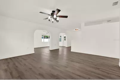 4510 NE Helena Street NE, Saint Petersburg, FL 33703 - Photo 19