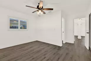 4510 NE Helena Street NE, Saint Petersburg, FL 33703 - Photo 29