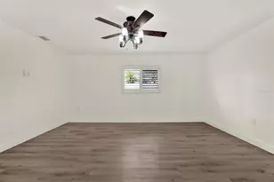 4510 NE Helena Street NE, Saint Petersburg, FL 33703 - Photo 21