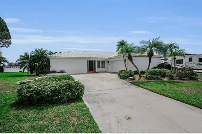 11566 47th Avenue N, Saint Petersburg, FL 33708 - Photo 15