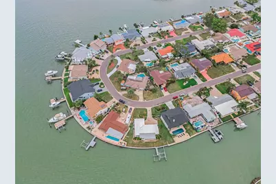 11566 47th Avenue N, Saint Petersburg, FL 33708 - Photo 57