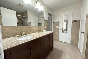 931 Hunter Ln, Tarpon Springs, FL 34689 - Photo 7