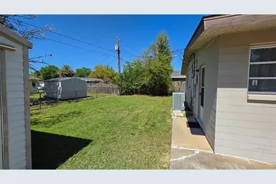 1950 Golfview Boulevard, South Daytona, FL 32119 - Photo 39