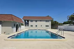 6044 22nd Ave N, Saint Petersburg, FL 33710 - Photo 25