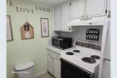 6044 22nd Avenue N #2, Saint Petersburg, FL 33710 - Photo 13