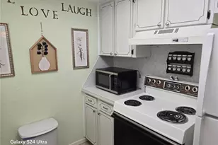 6044 22nd Ave N, Saint Petersburg, FL 33710 - Photo 13