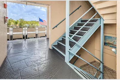 2850 59th Street S #204, Gulfport, FL 33707 - Photo 35