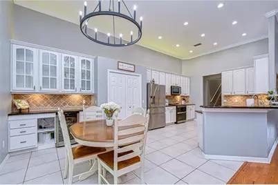 5910 Cherry Oak Drive, Valrico, FL 33596 - Photo 9