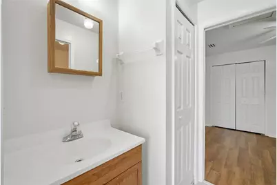 5002 Beechcraft Way, Seffner, FL 33584 - Photo 17