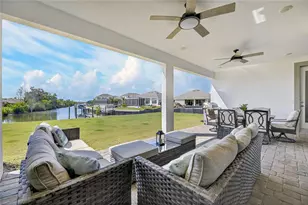 914 Signet Dr, Apollo Beach, FL 33572 - Photo 51