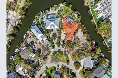 114 Island Circle, Sarasota, FL 34242 - Photo 1
