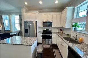 532 Jetstar Ln, Oldsmar, FL 34677 - Photo 11