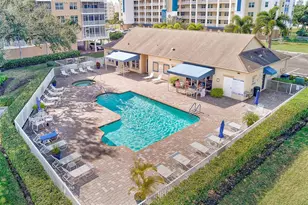 960 Starkey Rd, Largo, FL 33771 - Photo 37