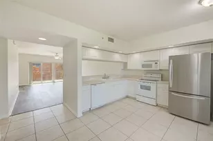 960 Starkey Rd, Largo, FL 33771 - Photo 3