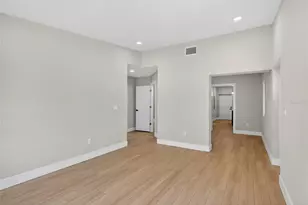 3512 W McElroy Ave, Tampa, FL 33611 - Photo 7