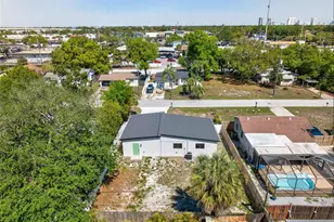 3512 W McElroy Ave, Tampa, FL 33611 - Photo 31