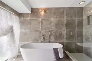 13114 Tifton Dr, Tampa, FL 33618 - Photo 35