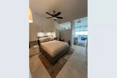 1120 E Kennedy Boulevard #924, Tampa, FL 33602 - Photo 7