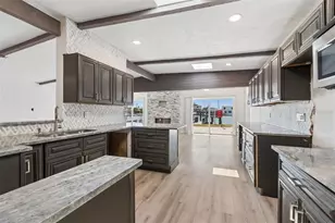 16108 5th St E, Redington Beach, FL 33708 - Photo 15