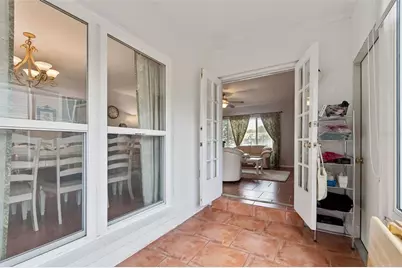 6815 Mitchell Circle, Tampa, FL 33634 - Photo 17