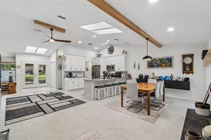 7995 Chaucer Dr, Weeki Wachee, FL 34607 - Photo 5