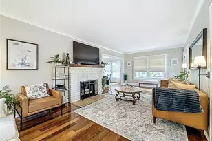 231 15th Ave NE, Saint Petersburg, FL 33704 - Photo 3