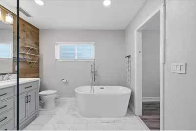 7891 4th Avenue S, Saint Petersburg, FL 33707 - Photo 39