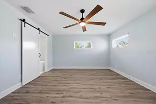 7891 4th Ave S, Saint Petersburg, FL 33707 - Photo 37