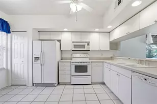 1440 Water View Dr W, Largo, FL 33771 - Photo 7