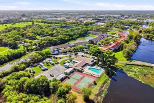 1440 Water View Dr W, Largo, FL 33771 - Photo 71