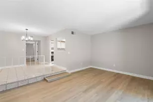 505 Plaza Seville Ct, Treasure Island, FL 33706 - Photo 15
