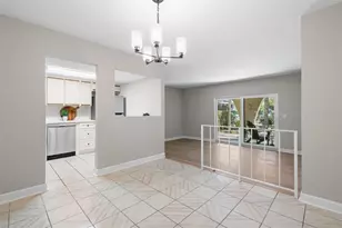505 Plaza Seville Ct, Treasure Island, FL 33706 - Photo 3