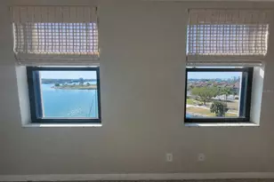 10355 Paradise Blvd, Treasure Island, FL 33706 - Photo 35