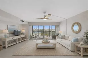 10355 Paradise Blvd, Treasure Island, FL 33706 - Photo 19