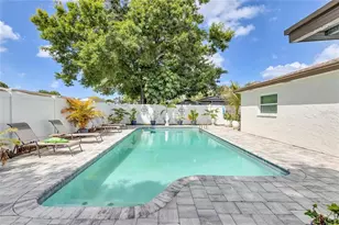 9244 79th Ave, Seminole, FL 33777 - Photo 5