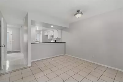16143 Rambling Vine Drive E, Tampa, FL 33624 - Photo 11
