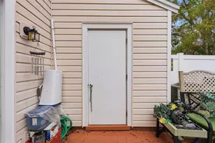 16143 Rambling Vine Dr E, Tampa, FL 33624 - Photo 83