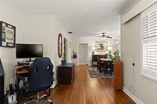1202 W Coral St, Tampa, FL 33602 - Photo 9