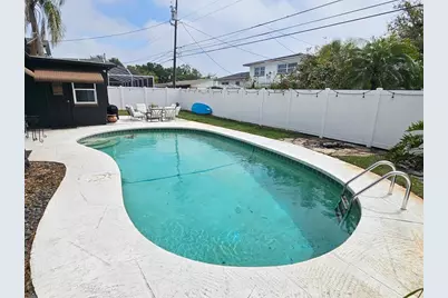 13472 Bellewood Avenue, Seminole, FL 33776 - Photo 25