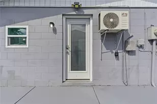 8412 Westridge Dr, Tampa, FL 33615 - Photo 27